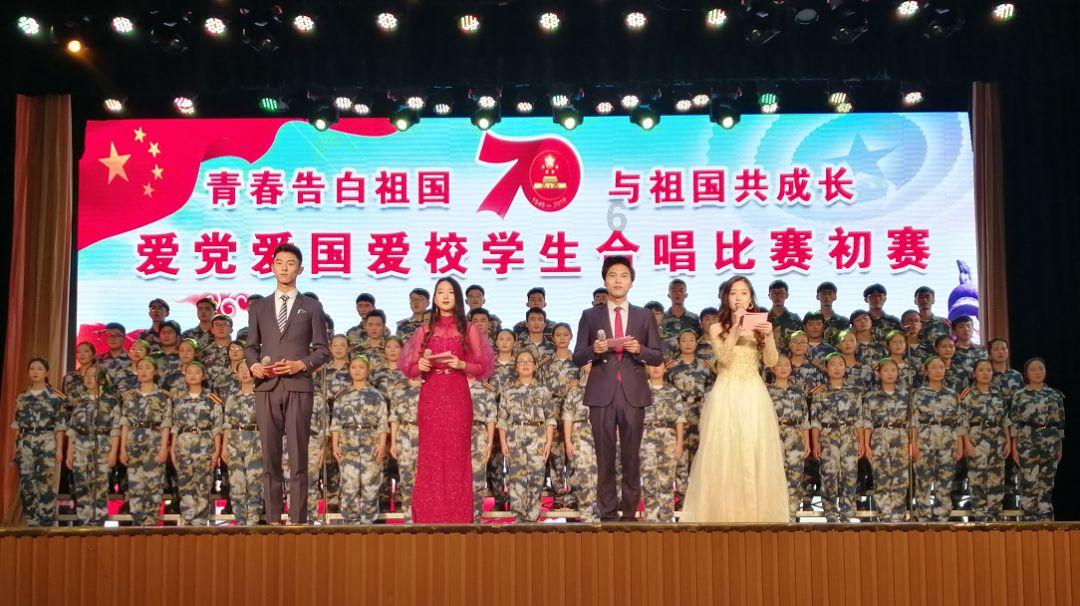 升空的愤怒奶奶